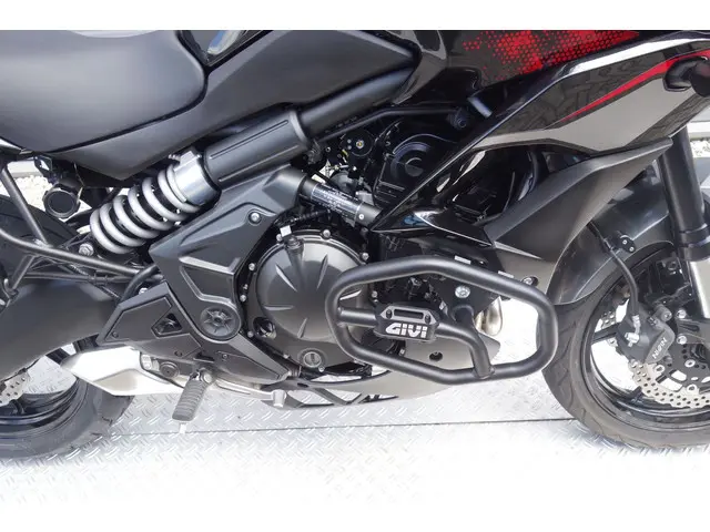 Kawasaki Versys 650 ABS 2022 Benzine 9