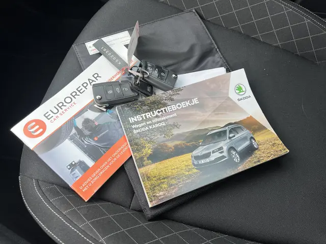 Škoda Karoq 1.0 TSI Clever Edition 2019 Benzine 21