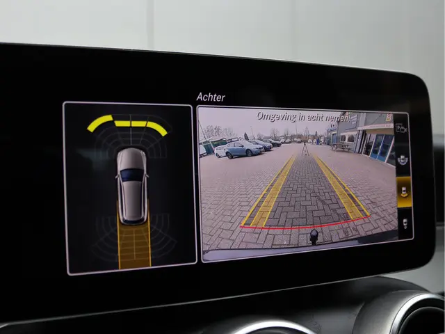 Mercedes-Benz C-Klasse Estate 180 AMG 2020 Benzine 51