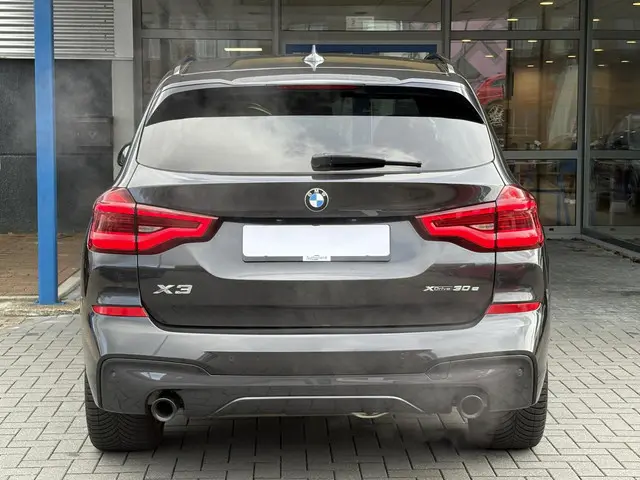 BMW X3 xDrive30e M Sport 2020 Hybride Benzine 8