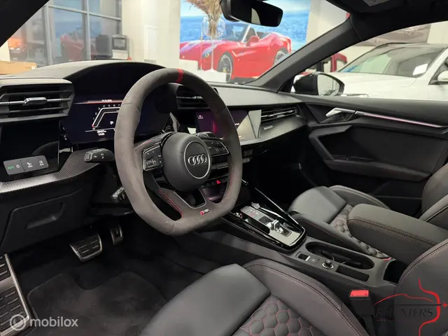 Audi RS3 2.5 TFSI RS 3 quattro 2024 Benzine 5