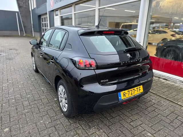 Peugeot 208 1.2 PureTech Active 2022 Benzine 15