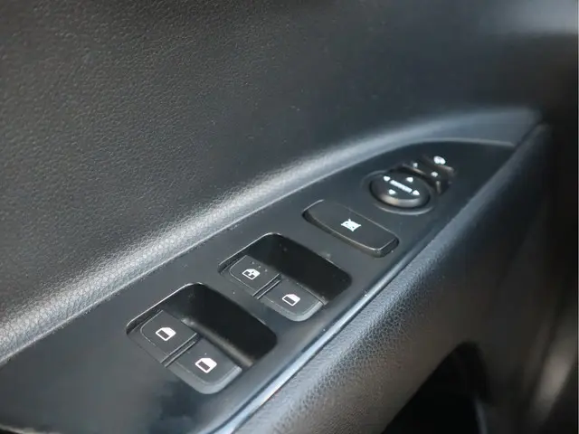 Kia Stonic 1.0 T-GDi 2020 Benzine 24