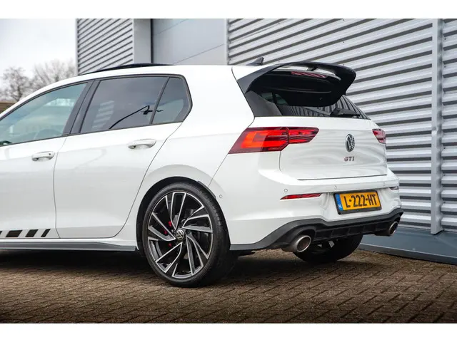 Volkswagen Golf 2.0 TSI GTI Clubsport 2021 Benzine 36