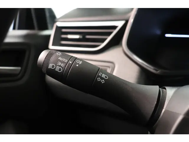 Renault Clio 1.0 TCe 90 GPF evolution 2024 Benzine 30