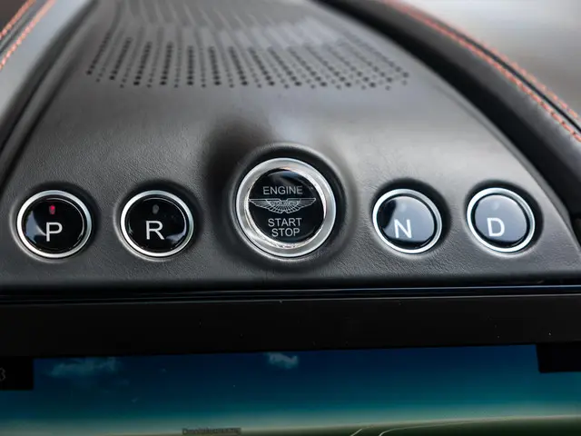 Aston Martin DBX 4.0 V8 707 2023 Benzine 17