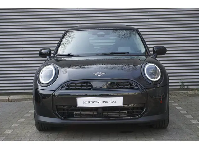 MINI 3-Deurs Cooper C 2025 Benzine 3