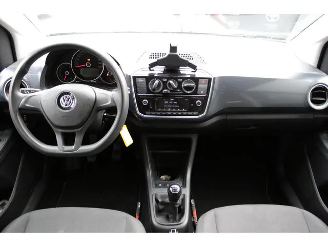 Volkswagen up! 1.0 BMT move up! 2019 Benzine 10