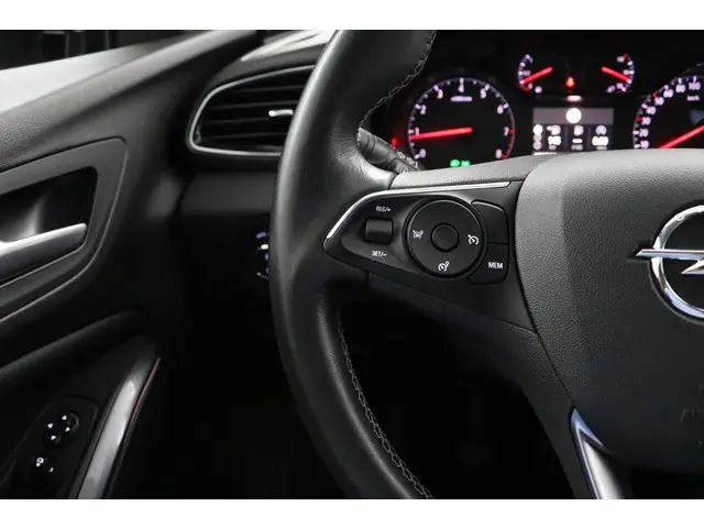 Opel Grandland X 1.2 Turbo Online Edition 2018 Benzine 18