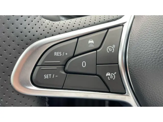 Mitsubishi Colt 1.0T MT Instyle 2025 Benzine 31