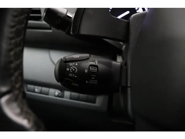 Peugeot Expert 2.0 BlueHDI Long Asphalt DC 2021 Diesel 24
