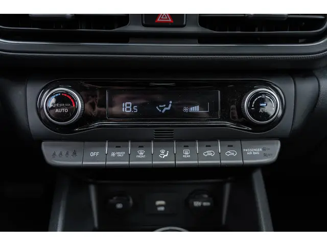 Hyundai Kona 1.6 GDI HEV Comfort 2023 Hybride Benzine 32