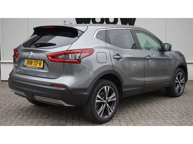 Nissan QASHQAI 1.3 DIG-T Automaat 2019 Benzine 2