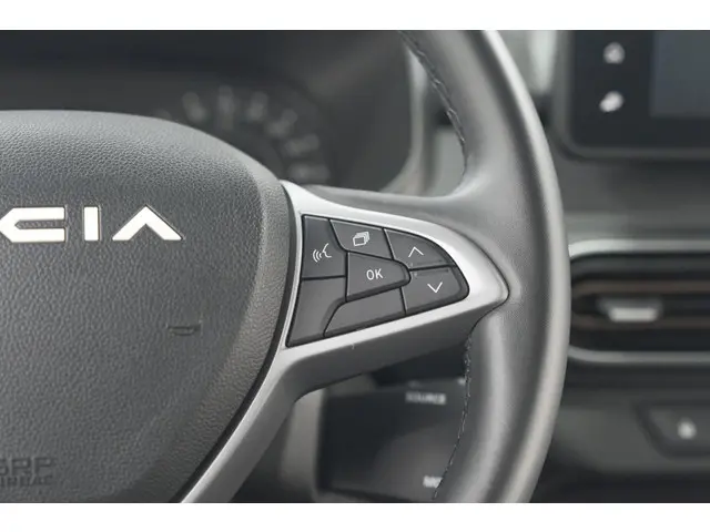 Dacia Sandero Stepway TCe 90 Extreme 2024 Benzine 34