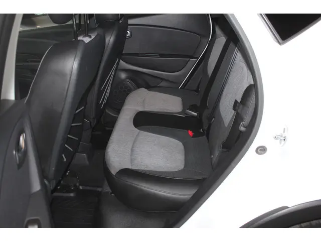 Renault Captur 1.2 TCe Bose 2018 Benzine 11