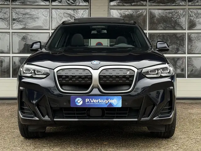 BMW iX3 LCI High Executive 80 kWh 2021 Elektrisch 11
