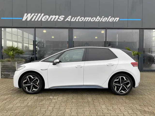 Volkswagen ID.3 First Plus 58 kWh 2020 Elektrisch 9