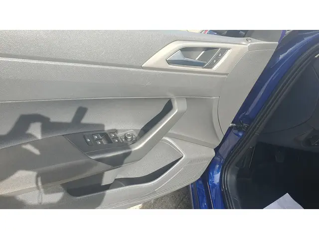 Volkswagen Polo 1.0 TSI Beats 2018 Benzine 22