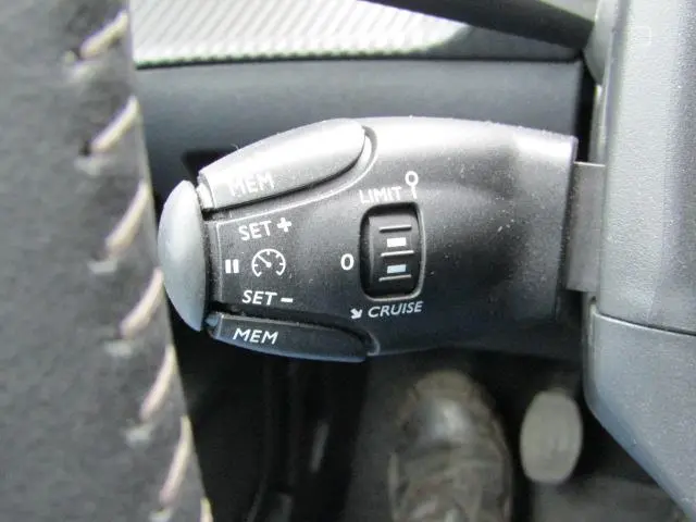 Peugeot 208 1.2 PureTech Active Pack 2023 Benzine 13