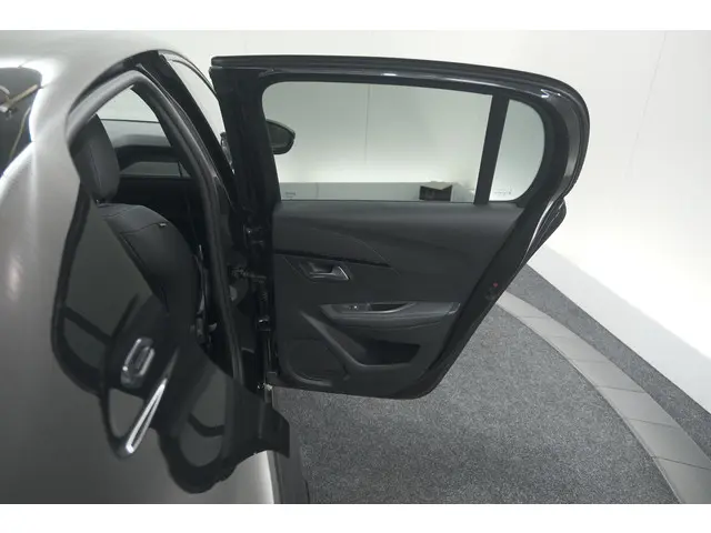 Peugeot e-208 EV Allure 50 kWh 2021 Elektrisch 56
