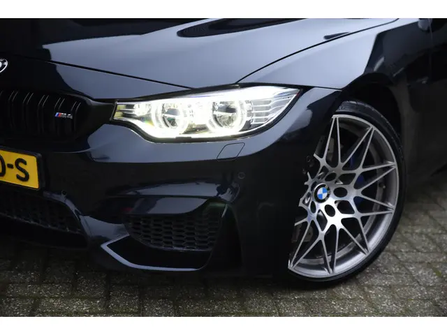 BMW M4 4-serie Coupé Competition 2017 Benzine 3