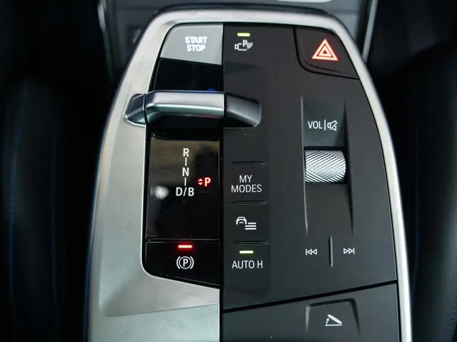 BMW iX2 eDrive20 2024 Elektrisch 25