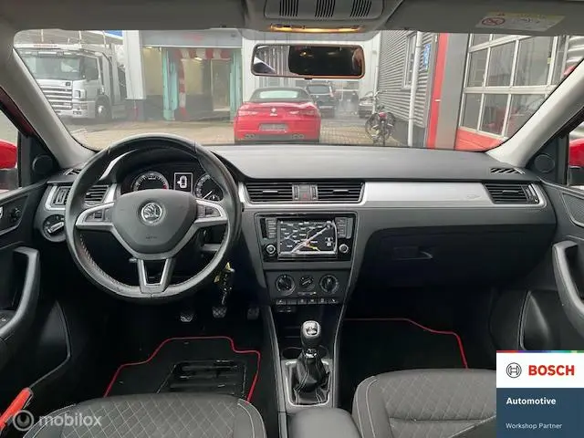 Škoda Rapid 1.2 TSI black edition 2016 Benzine 17