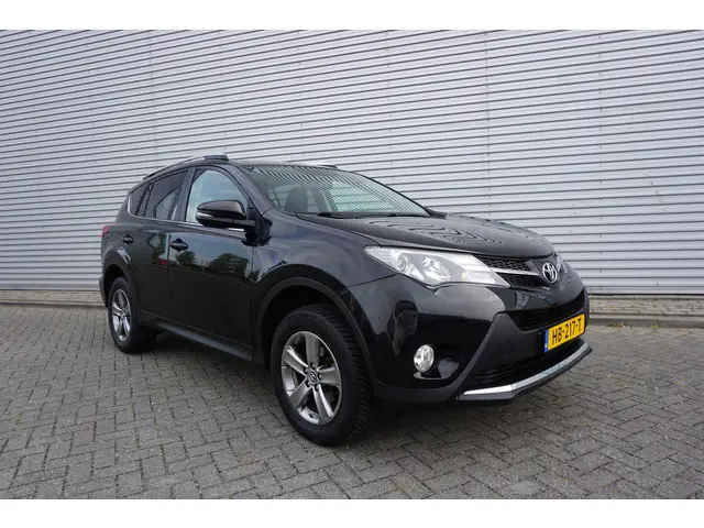 Toyota RAV4 2.0 Dynamic 4WD 2015 Benzine 2