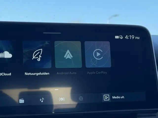 Hyundai Kona 1.6 GDI HEV Premium 2026 Hybride Benzine 18