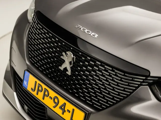 Peugeot 2008 1.2 PureTech Allure Sport 2023 Benzine 29