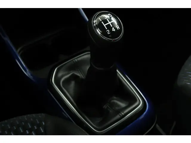 Suzuki Ignis 1.2 Smart Hybrid Style 2022 Benzine 27