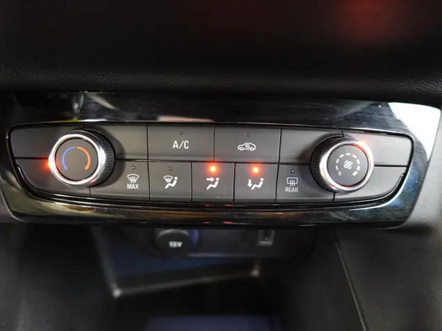 Opel Corsa 1.2 Turbo Automaat GS Line 2024 Benzine 18