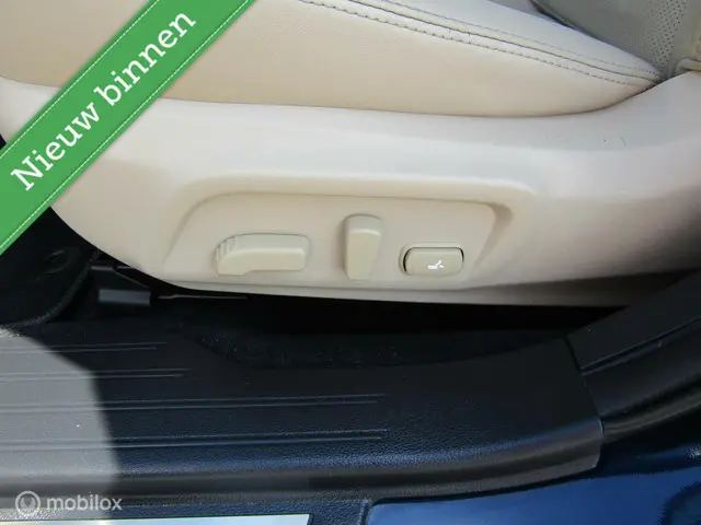 Subaru Outback 2.5i Premium 2018 Benzine 23