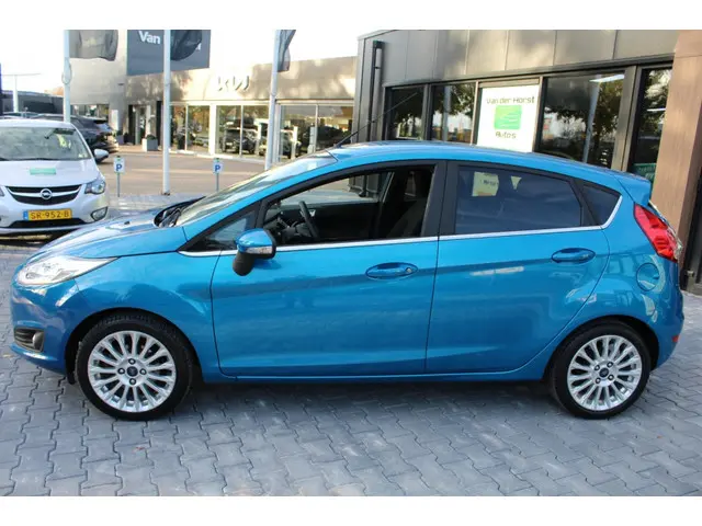 Ford Fiesta 1.0 EcoB. Titanium 2015 Benzine 9