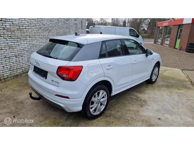 Audi Q2 35 TFSI CoD Sport trekhaak 2019 Benzine 10