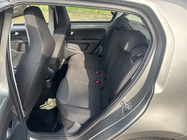 Volkswagen up! 1.0 camera/pdc/telefoon 2021 Benzine 12