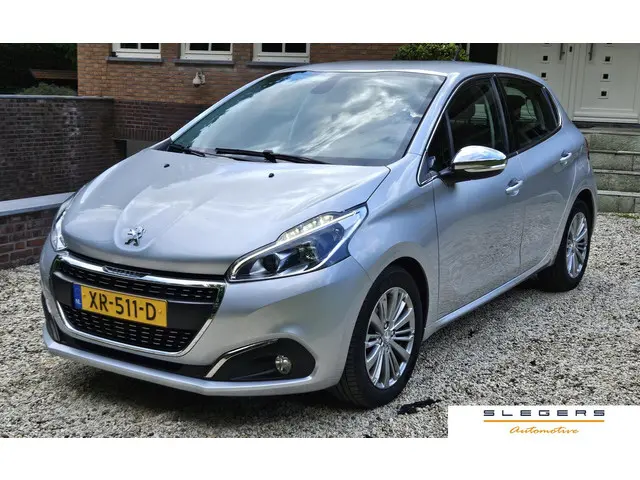 Peugeot 208 3