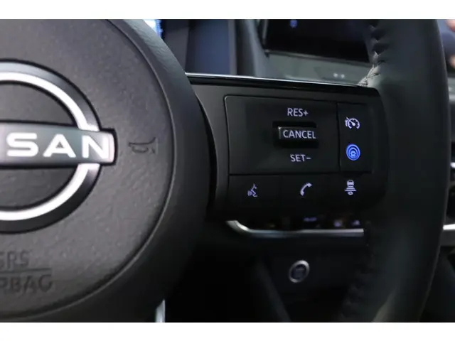 Nissan QASHQAI 1.3 MHEV 158 4WD Tekna Plus 2023 Benzine 17