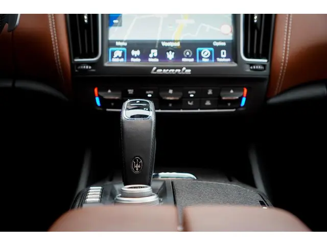 Maserati Levante 3.8 V8 Trofeo 2019 Benzine 16