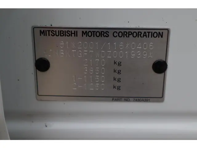 Mitsubishi Outlander 2.0 Instyle 2014 Benzine 17