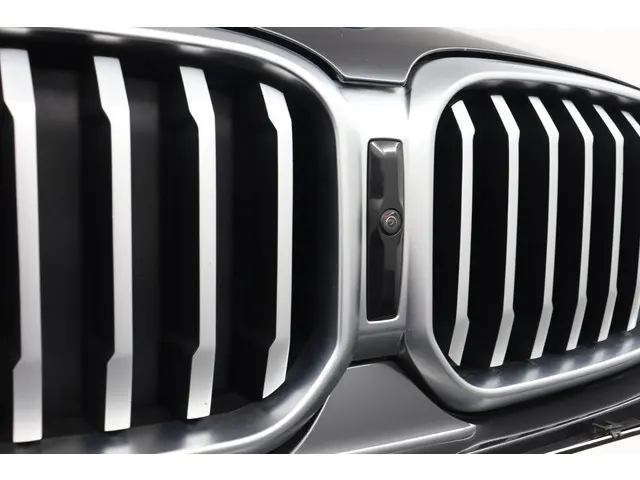 BMW X3 xDrive30e 2022 Hybride Benzine 32