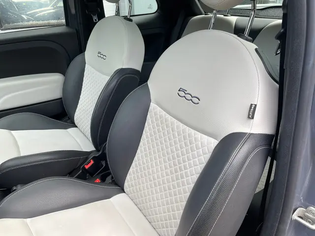 Fiat 500 1.0 Hybrid Dolcevita 2022 Hybride Benzine 13