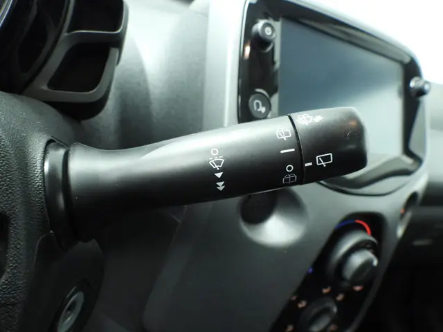 Toyota Aygo 1.0 VVT-i x-play 2022 Benzine 22