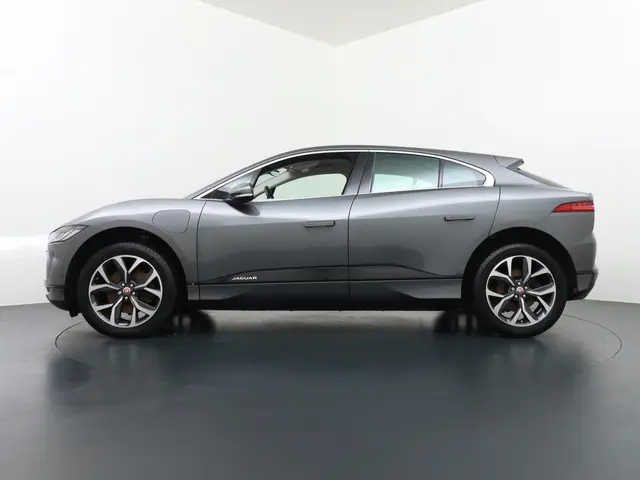 Jaguar I-PACE 2