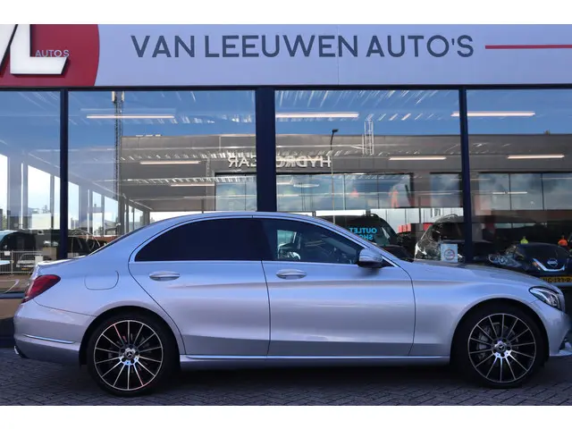 Mercedes-Benz C-Klasse 250 Ambition 2015 Benzine 8