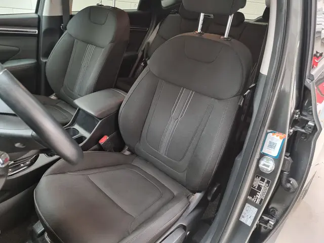Hyundai Tucson 1.6 T-GDI MHEV Comfort Smart 2022 Benzine 4