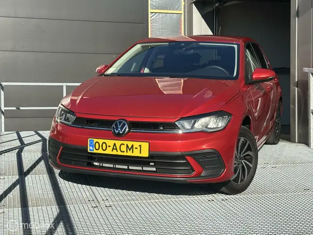 Volkswagen Polo 1.0 TSI Life Business 2022 Benzine 13