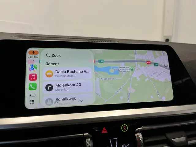 BMW 3 Serie 320i Luxury High Executive 2020 Benzine 21