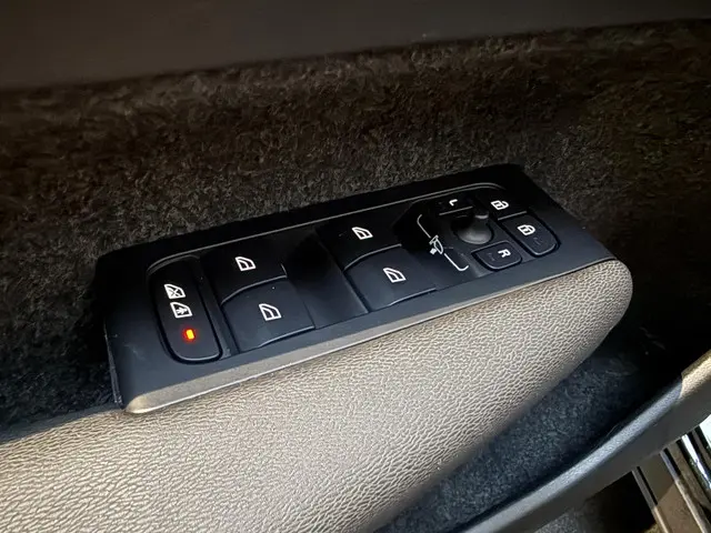 Volvo XC40 2.0 B3 Essential Edition 165PK 2025 Benzine 13