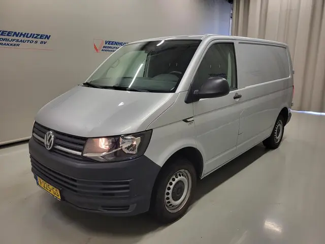 Volkswagen Transporter 2